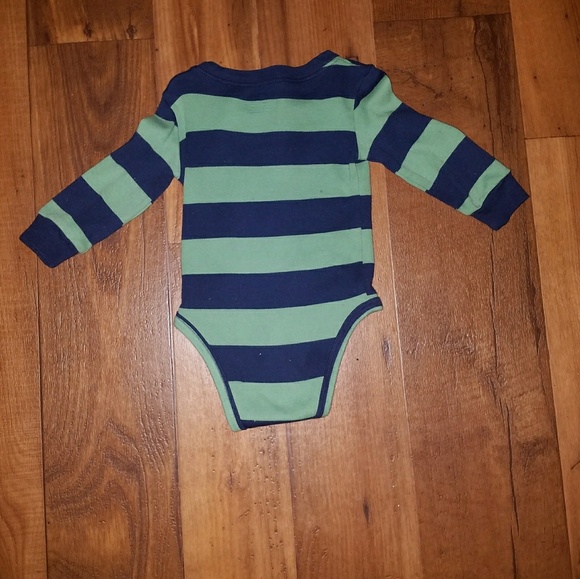 Carter's  Baby Boy 2pc Set - Picture 5 of 6
